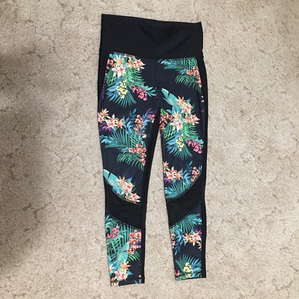 ❌SOLD❌High waisted workout leggings